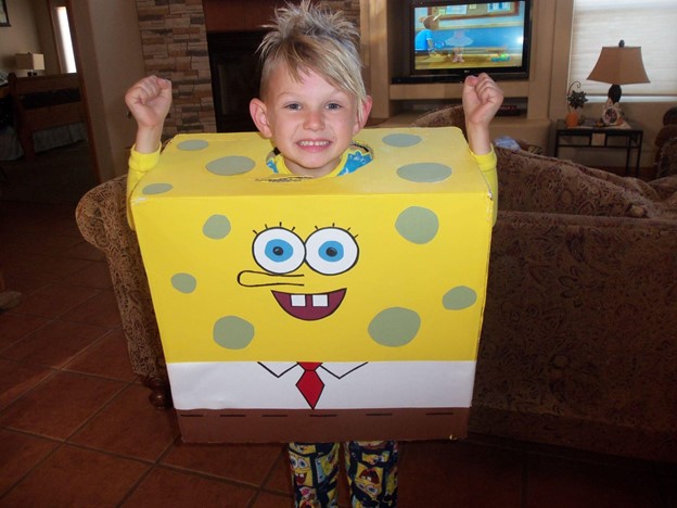 11 Easy Cardboard Halloween Costumes That Will Blow Your Mind - The ...