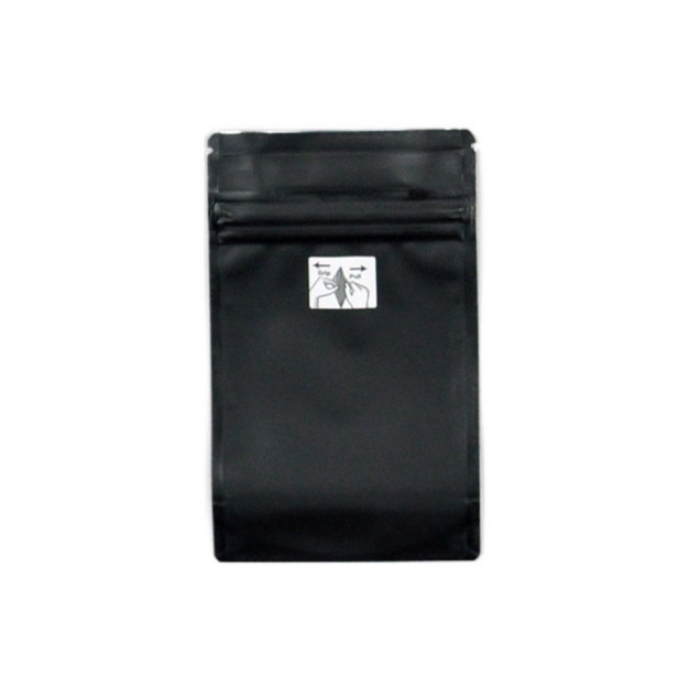 1/4 oz Child-Resistant Bags Child-Resistant Pouch, 4 x 6 17/27", Black